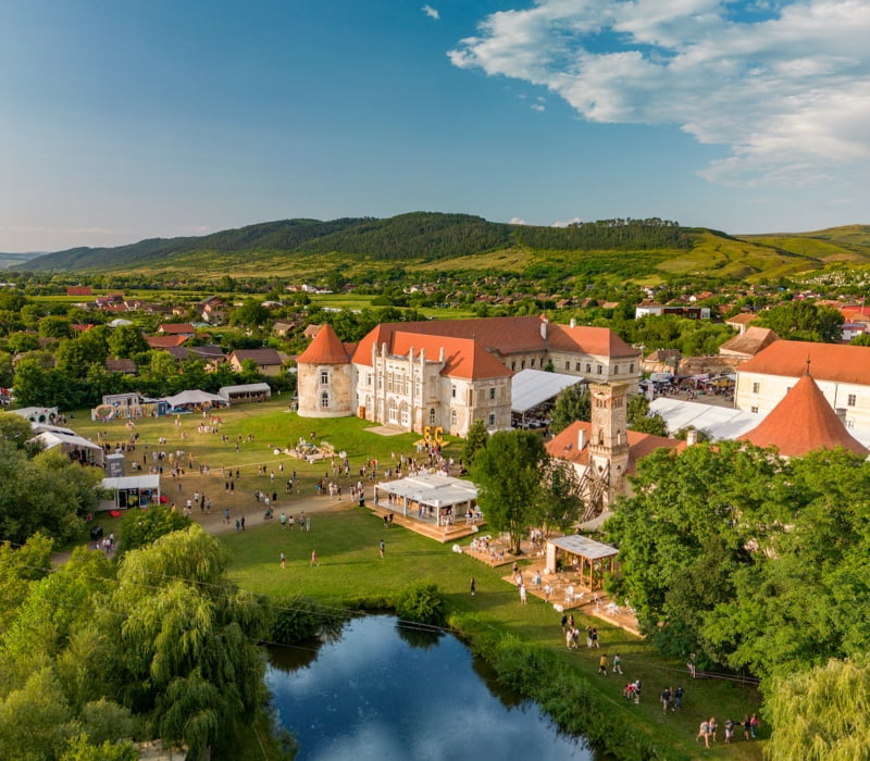 Electric Castle is loved by 250.000+ people every year for its unique and immersive 4 day &
                        24/7 experience, awarded by the music festival industry for its relentless quality and appreciated
                        by thousands of artists worldwide.