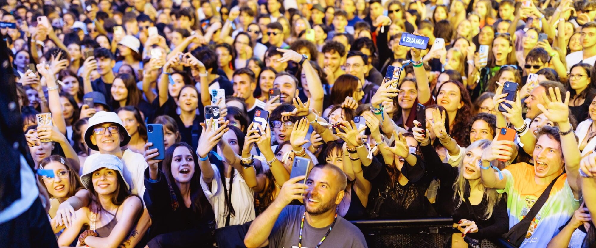 The Youth Pass U25 - We want to help all the youngsters attend EC12 by
                offering them a pass at a special price.